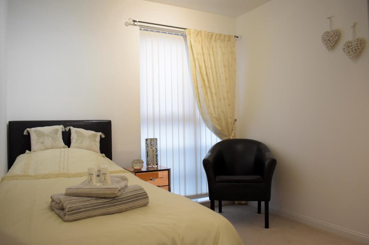 Airdrie Apartments エクステリア 写真